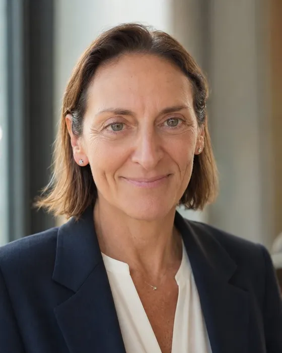 Cristina Capuozzo, Interpreter and translator